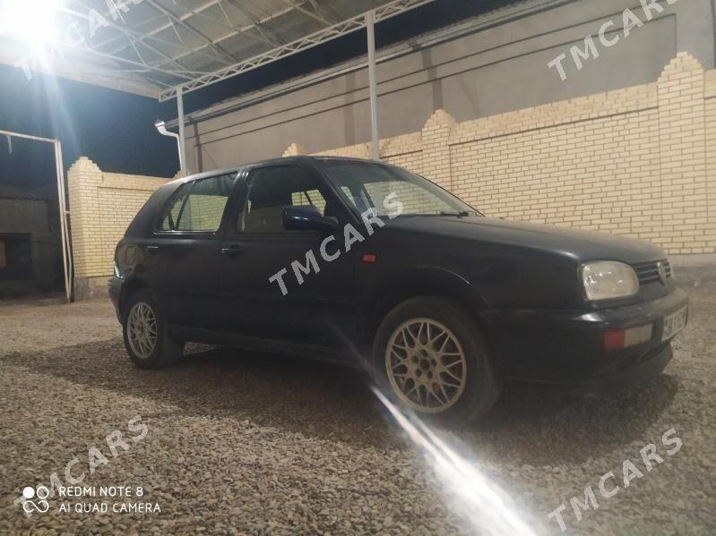 Volkswagen Golf 1993 - 15 000 TMT - Мары - img 2