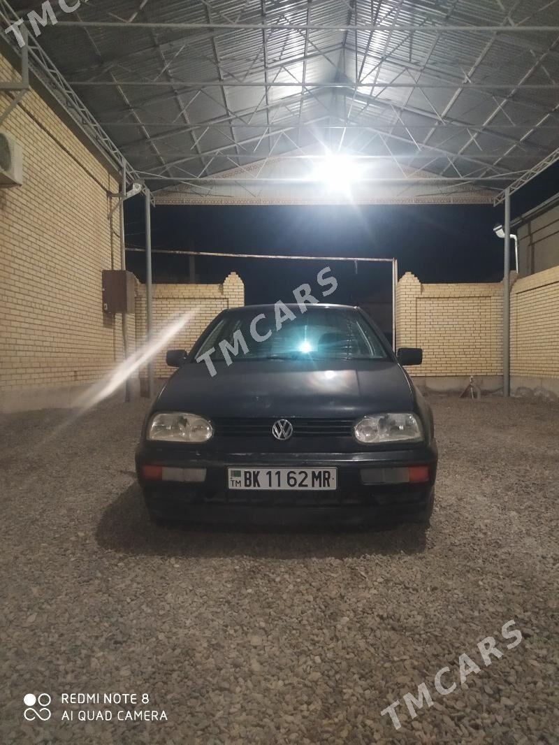 Volkswagen Golf 1993 - 15 000 TMT - Мары - img 4