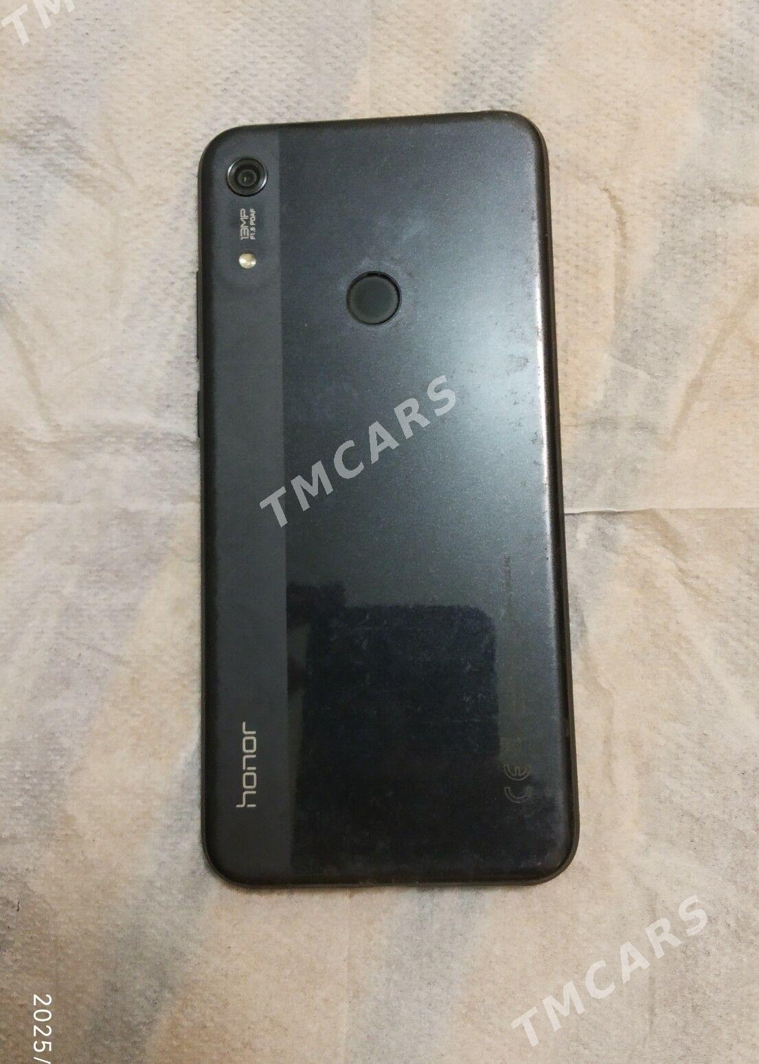 Honor 8a - Türkmenbaşy - img 2