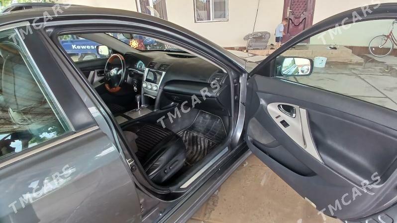 Toyota Camry 2009 - 180 000 TMT - Saýat - img 6