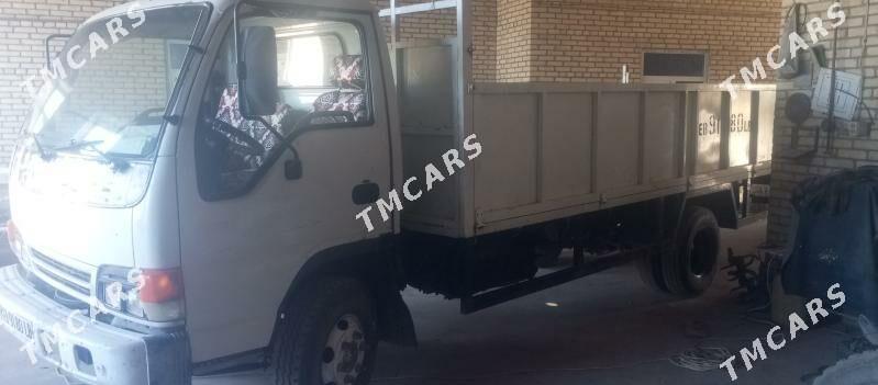 Isuzu Elf 2000 - 240 000 TMT - Чарджоу - img 3
