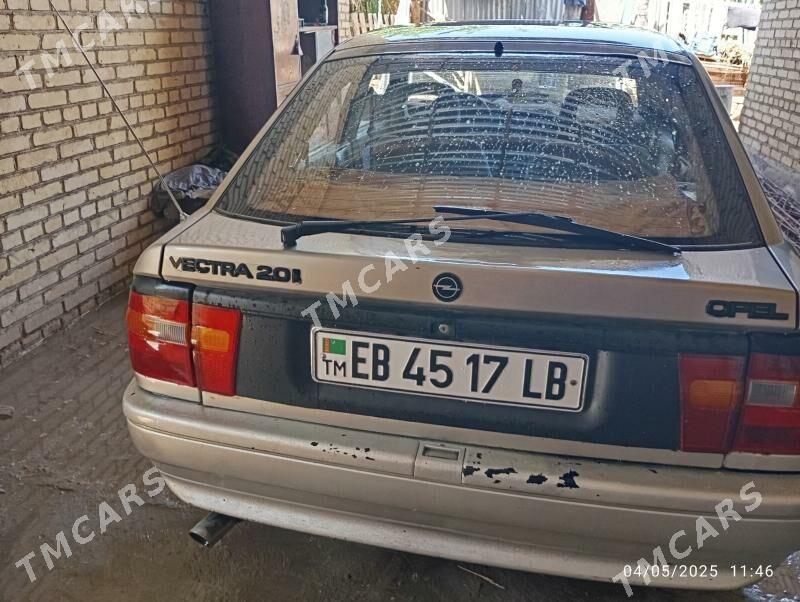 Opel Vectra 1989 - 34 000 TMT - Дянев - img 2