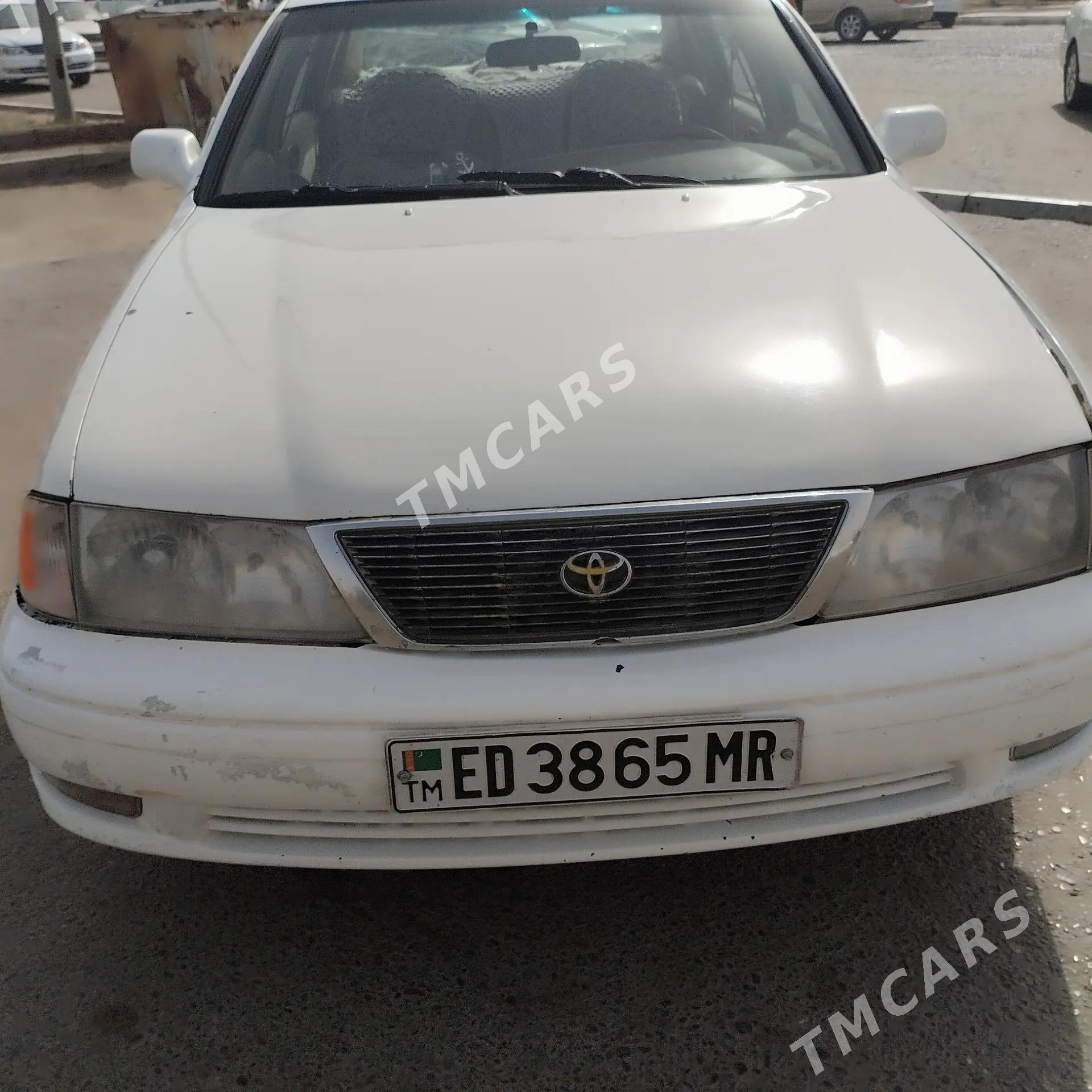 Toyota Avalon 1996 - 90 000 TMT - Туркменгала - img 1