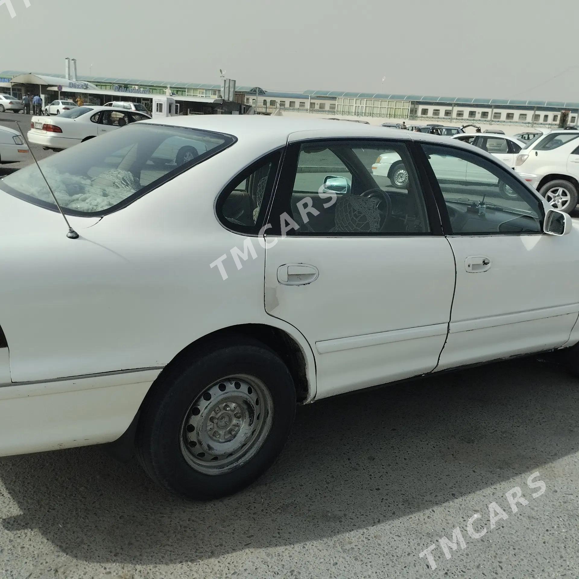 Toyota Avalon 1996 - 90 000 TMT - Туркменгала - img 3