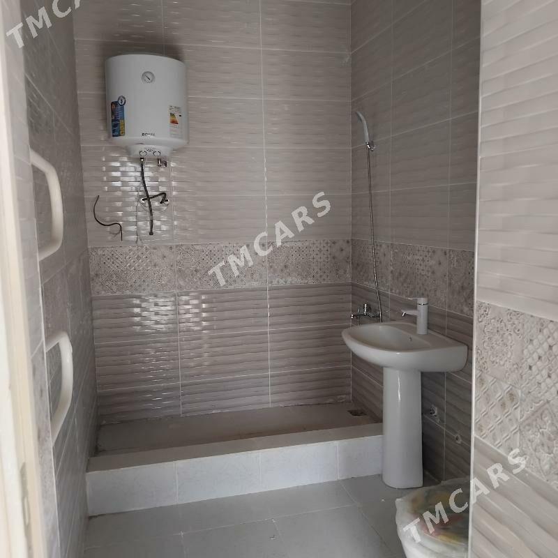 Элитка 2мекдеп 2эт 4ком 204м² - Daşoguz - img 9