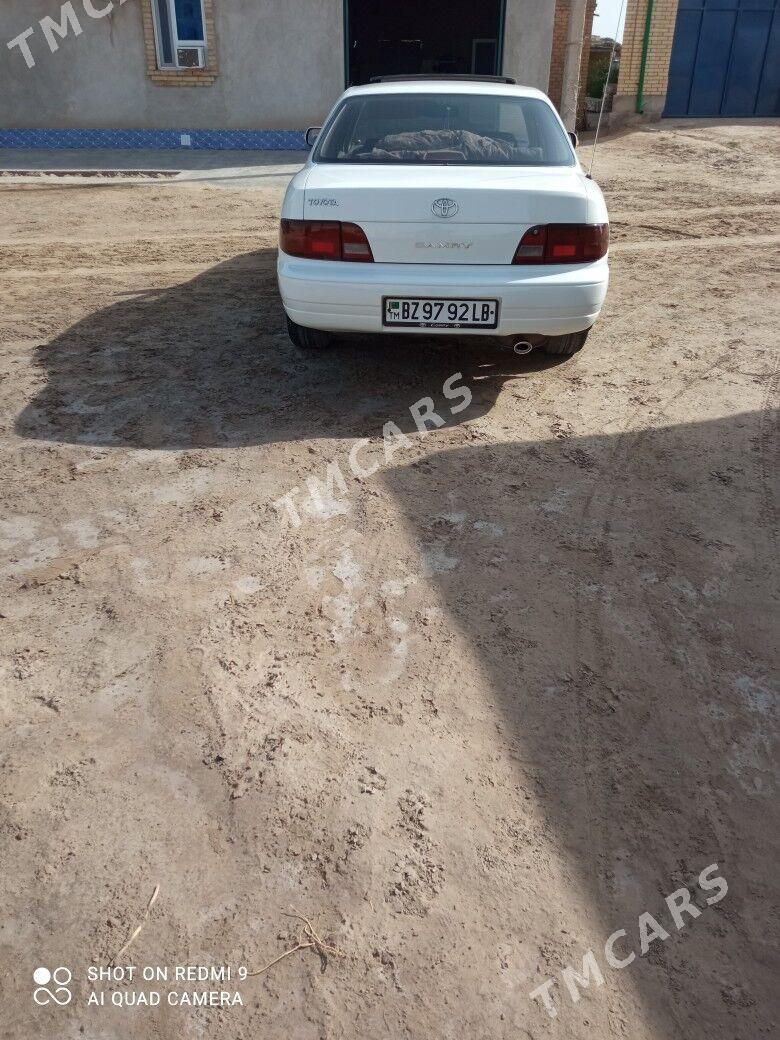 Toyota Camry 1995 - 95 000 TMT - Dänew - img 5