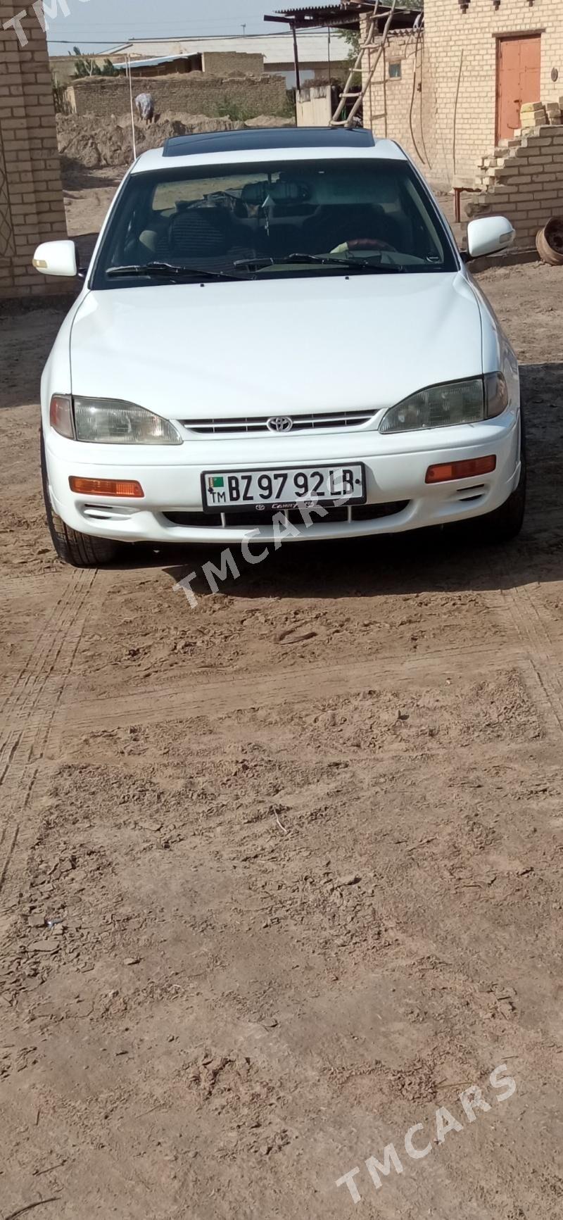 Toyota Camry 1995 - 95 000 TMT - Dänew - img 8