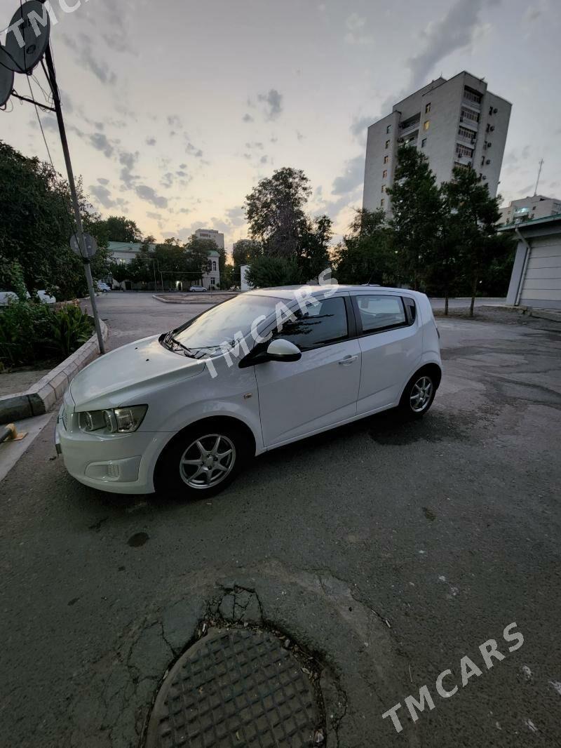 Chevrolet Aveo 2011 - 125 000 TMT - Aşgabat - img 10