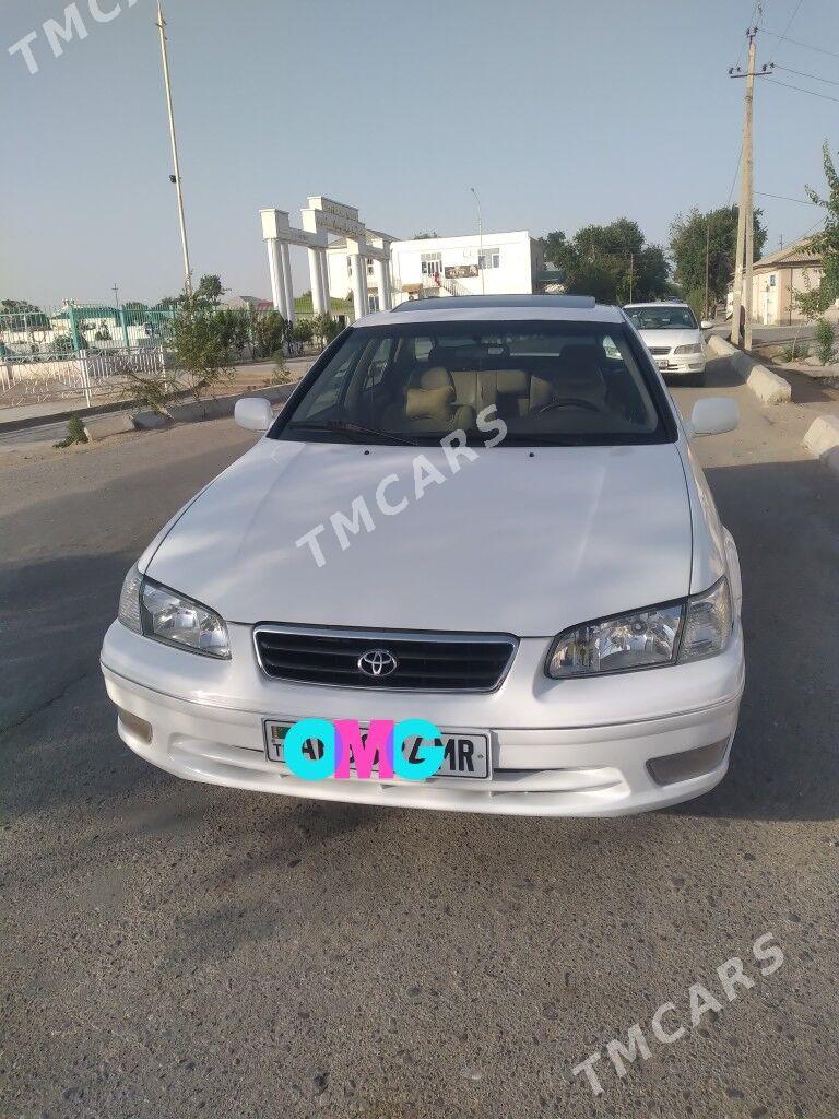 Toyota Camry 1997 - 130 000 TMT - Ёлётен - img 3