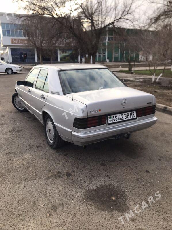 Mercedes-Benz 190E 1987 - 13 000 TMT - Mary - img 5