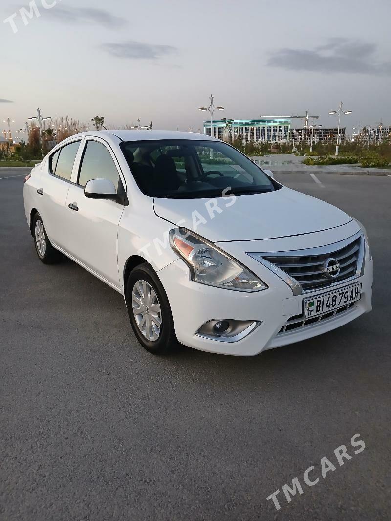 Nissan Versa 2015 - 125 000 TMT - Гёкдепе - img 4