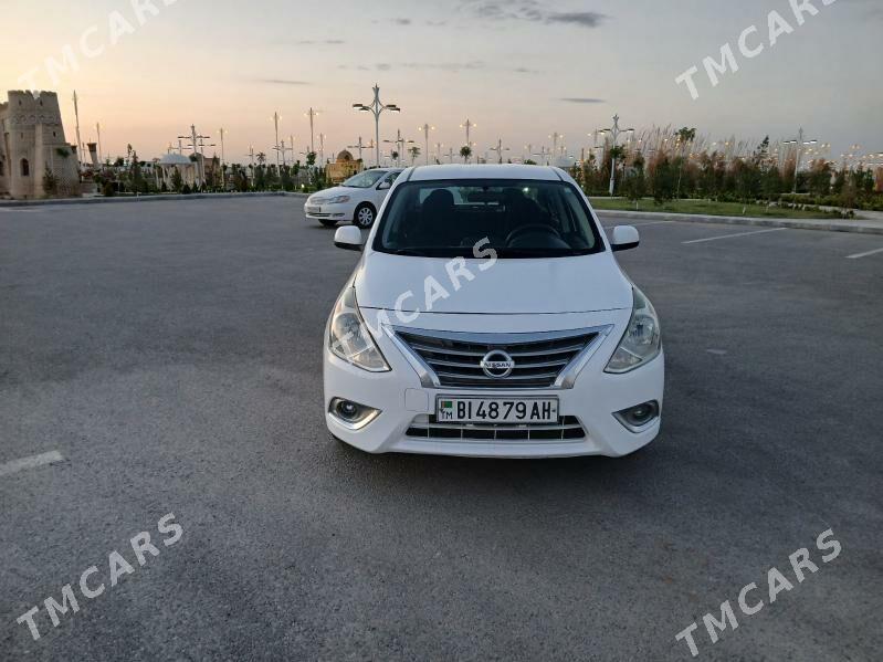 Nissan Versa 2015 - 125 000 TMT - Гёкдепе - img 5