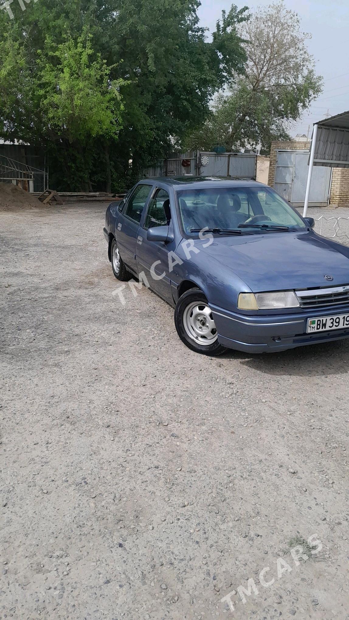 Opel Vectra 1989 - 20 000 TMT - Мары - img 5