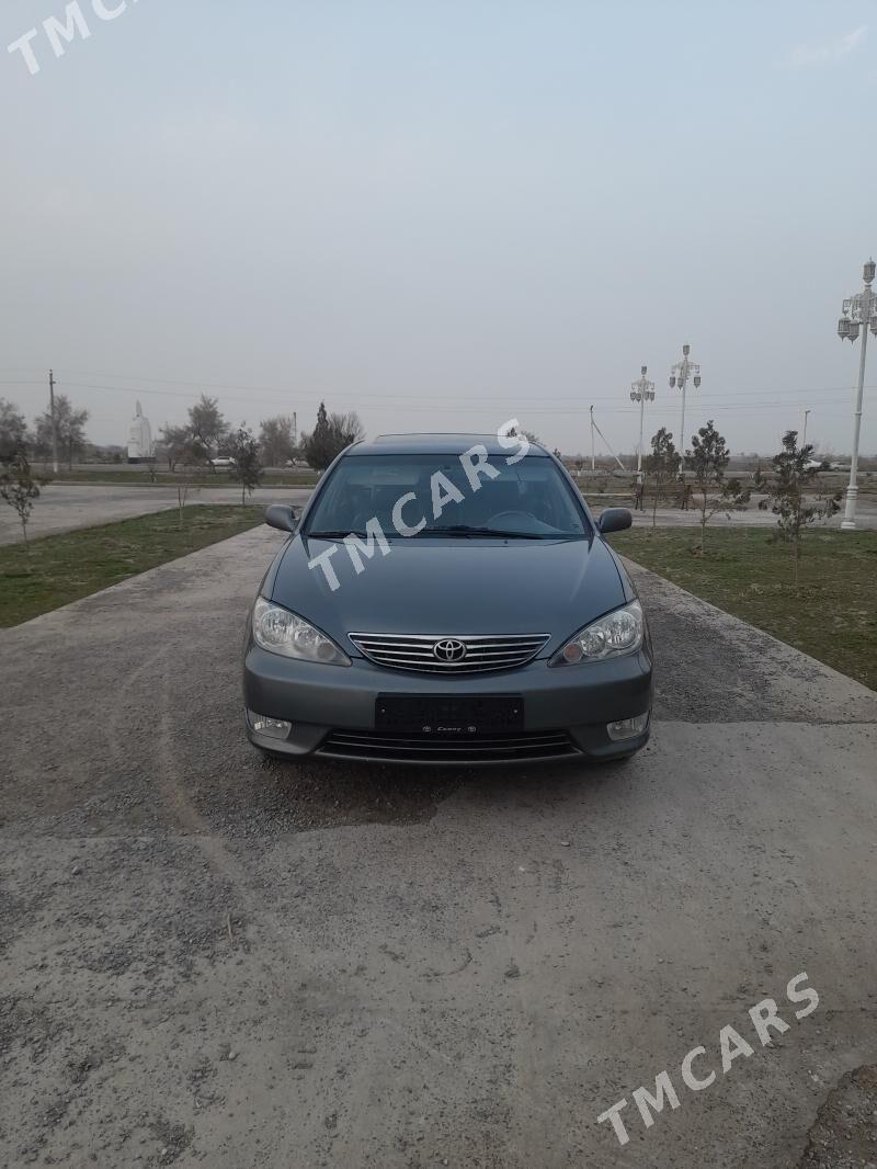 Toyota Camry 2005 - 200 000 TMT - Халач - img 3