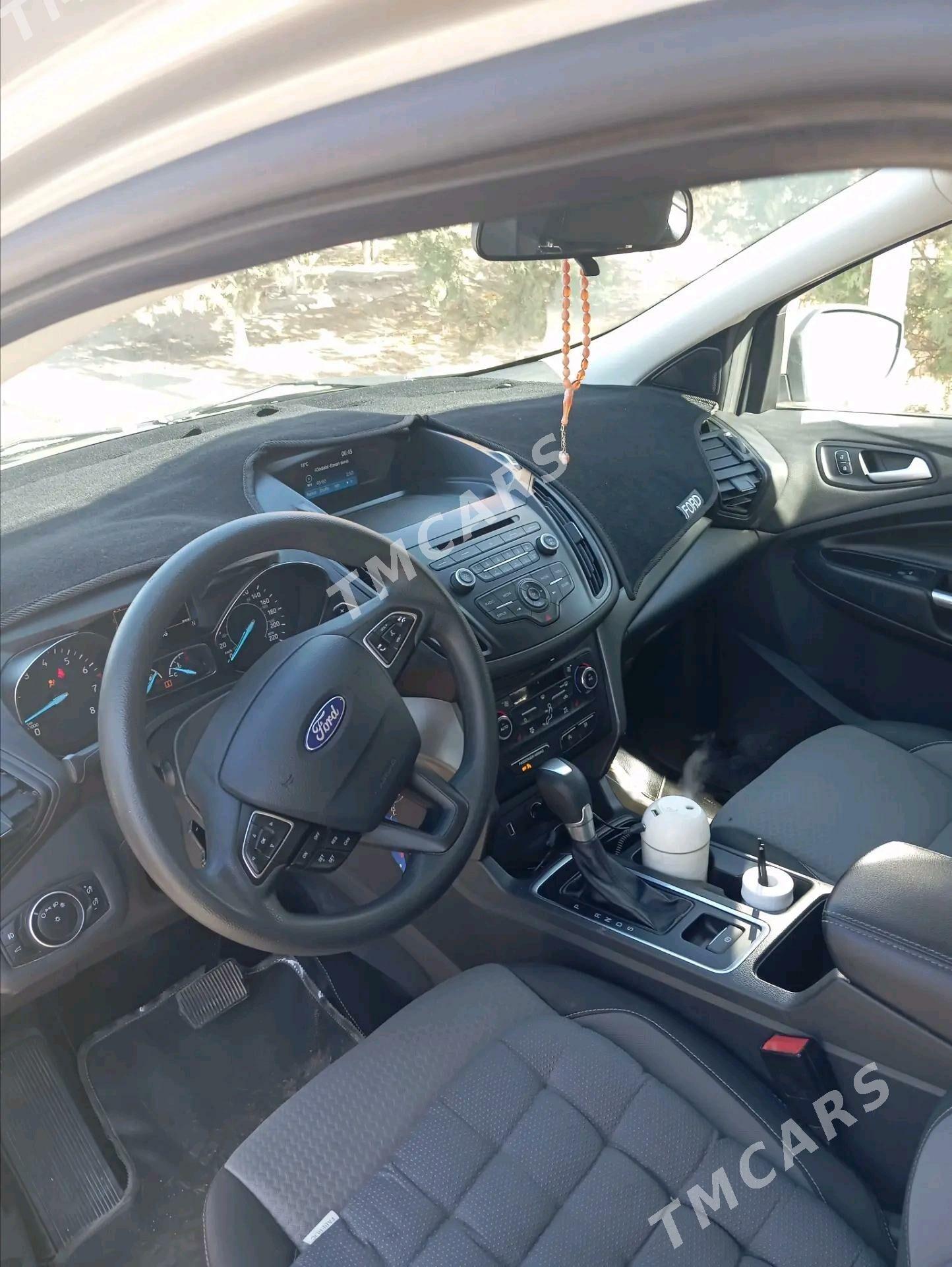 Ford Escape 2017 - 190 000 TMT - Daşoguz - img 4