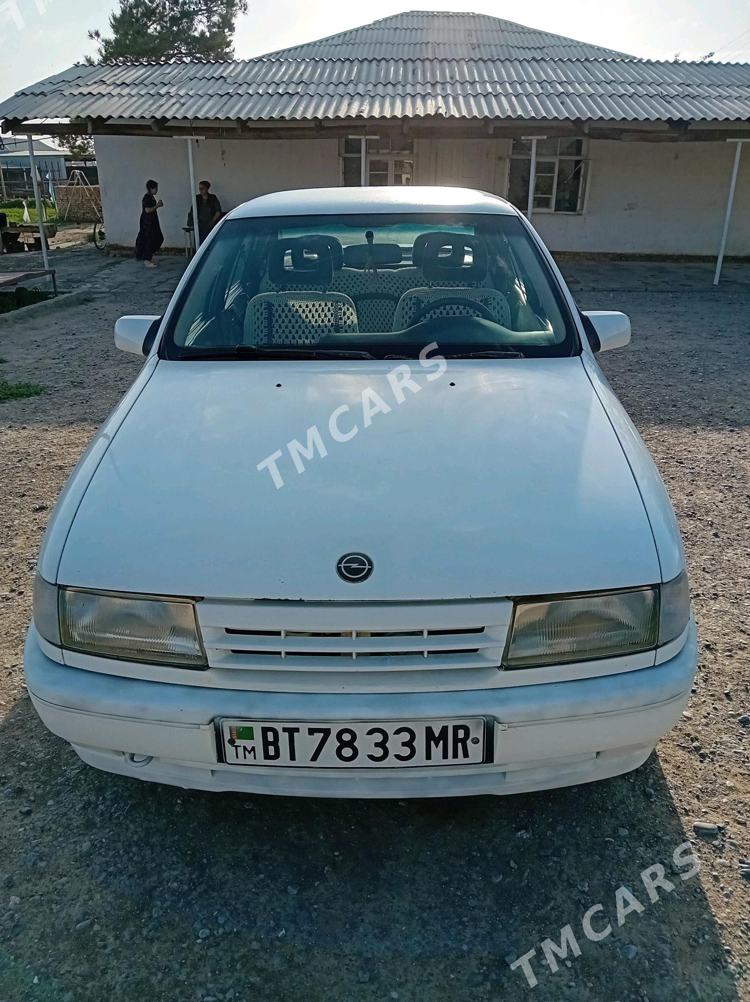 Opel Vectra 1989 - 34 000 TMT - Ёлётен - img 4