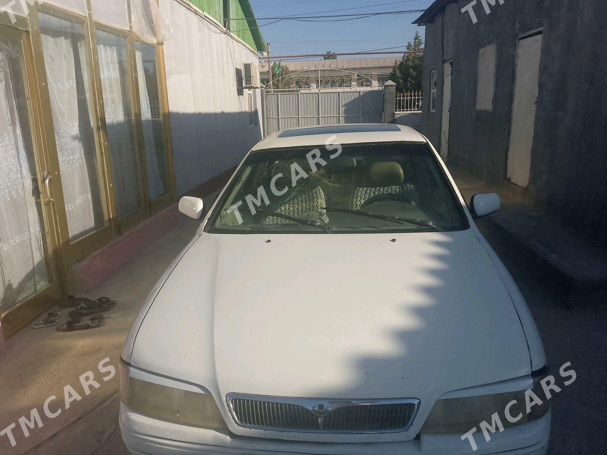 Nissan Sunny 2000 - 22 000 TMT - Яшлык - img 3