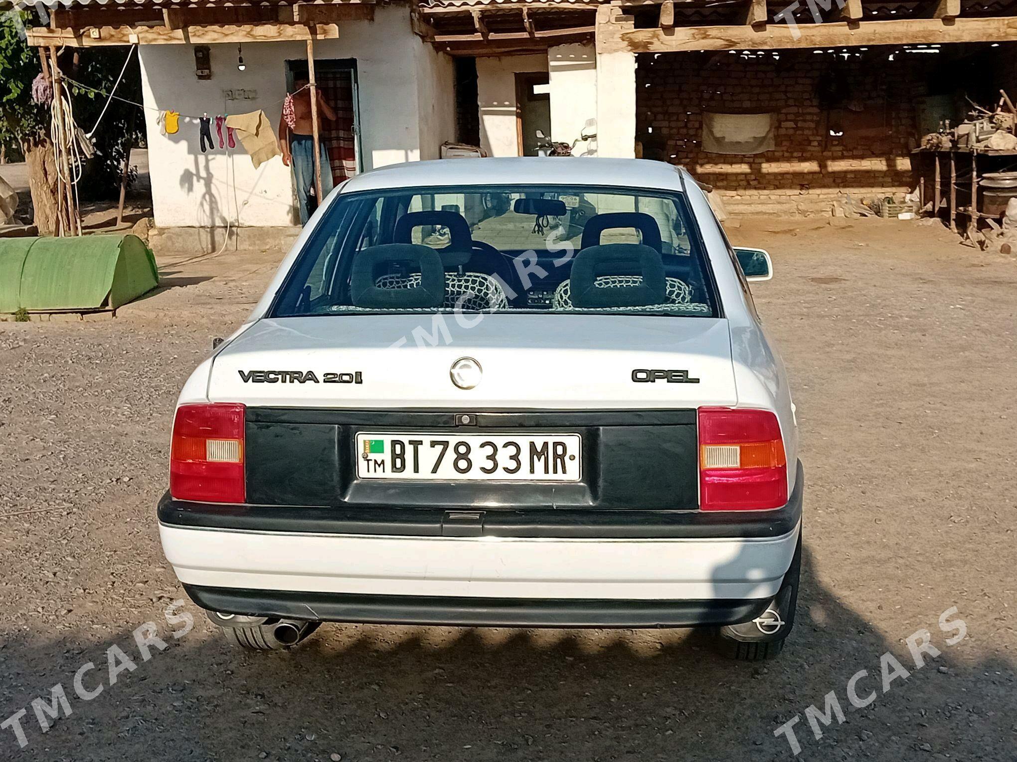 Opel Vectra 1989 - 34 000 TMT - Ёлётен - img 2