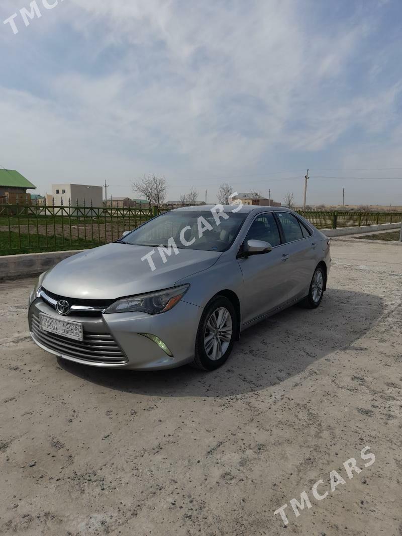 Toyota Camry 2015 - 240 000 TMT - Halaç - img 3