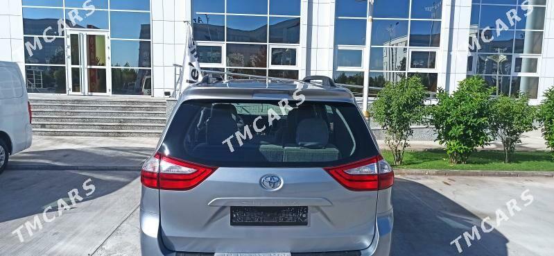 Toyota Sienna 2016 - 370 000 TMT - Aşgabat - img 3