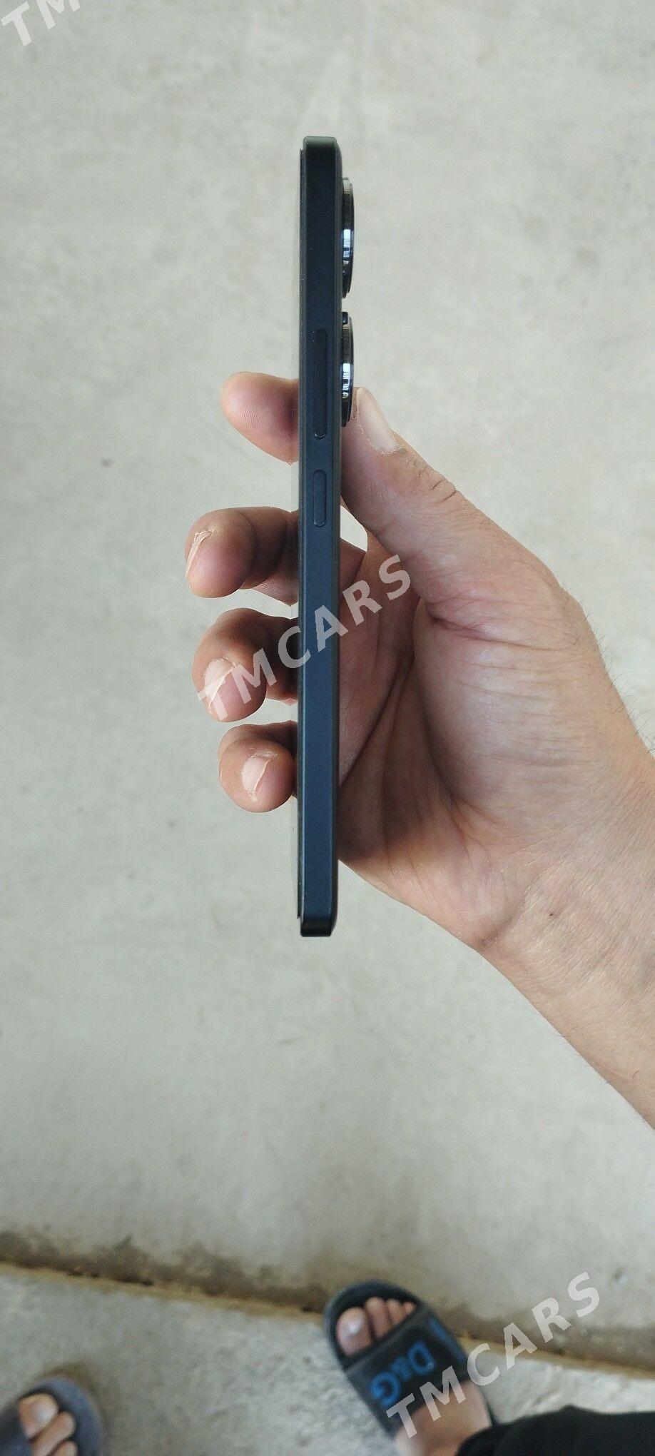 Poco F6 - Гурбансолтан Едже - img 2
