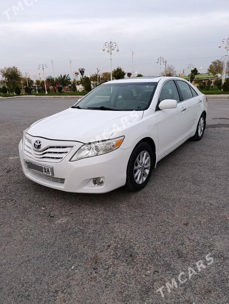 Toyota Camry 2010 - 170 000 TMT - Анев - img 1