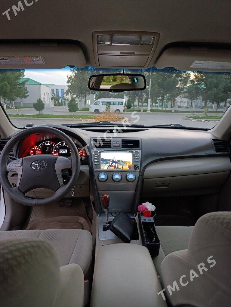 Toyota Camry 2010 - 170 000 TMT - Анев - img 4