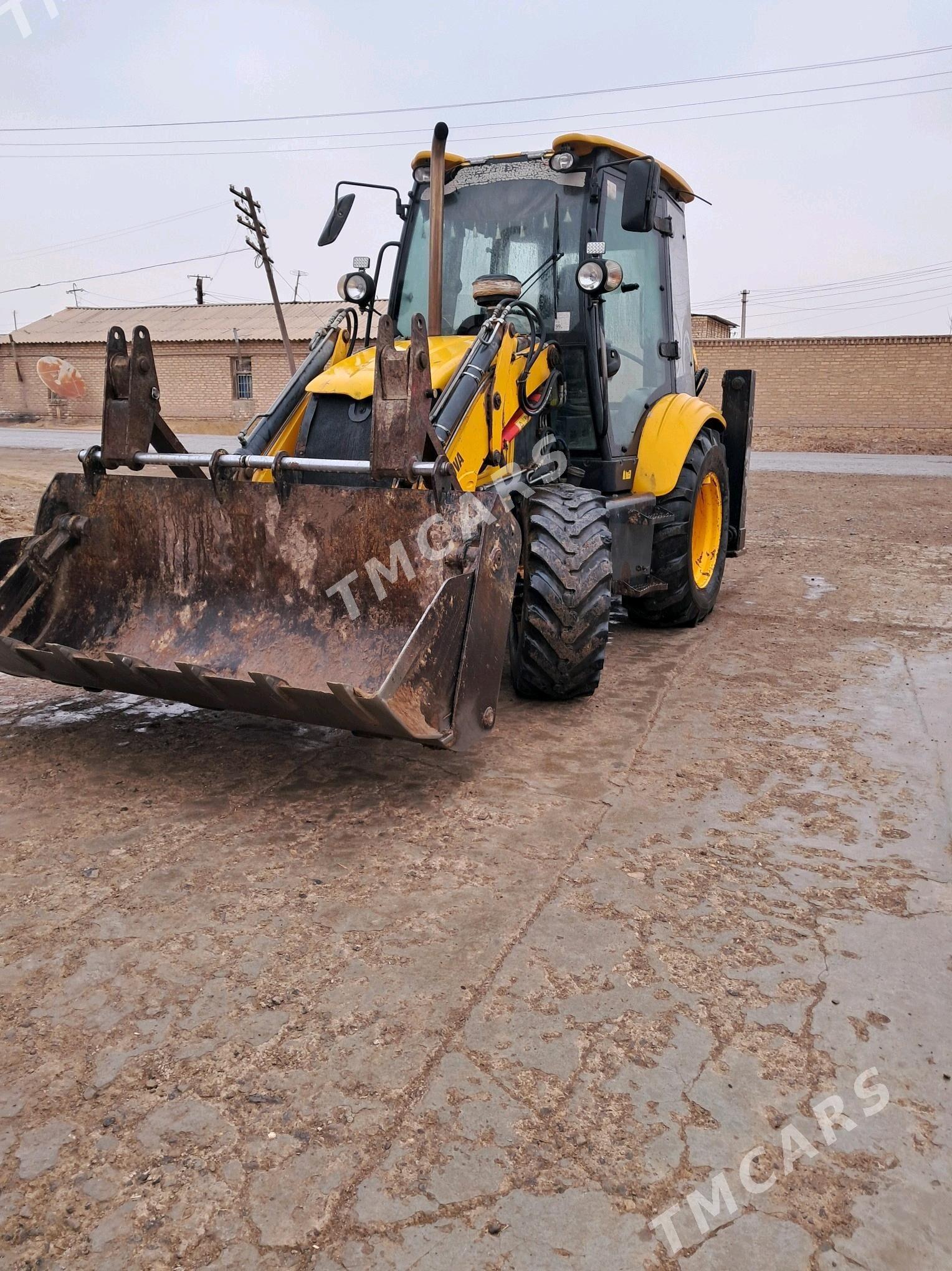 JCB 3CX ECO 2012 - 650 000 TMT - Дарганата - img 8
