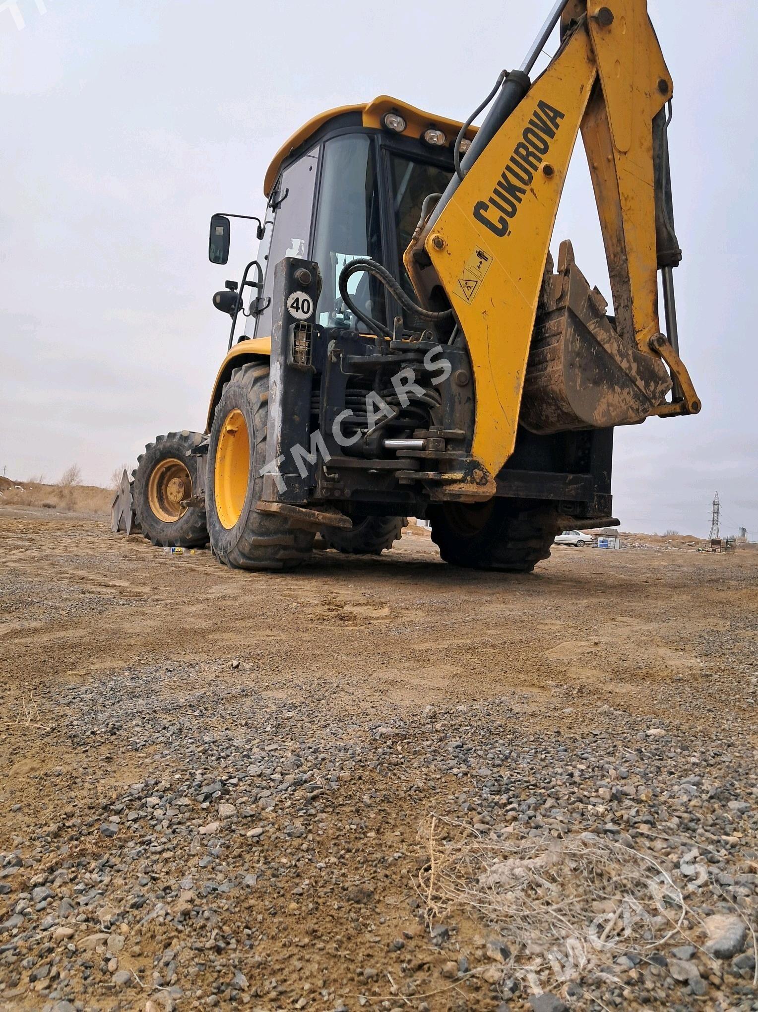 JCB 3CX ECO 2012 - 650 000 TMT - Дарганата - img 9