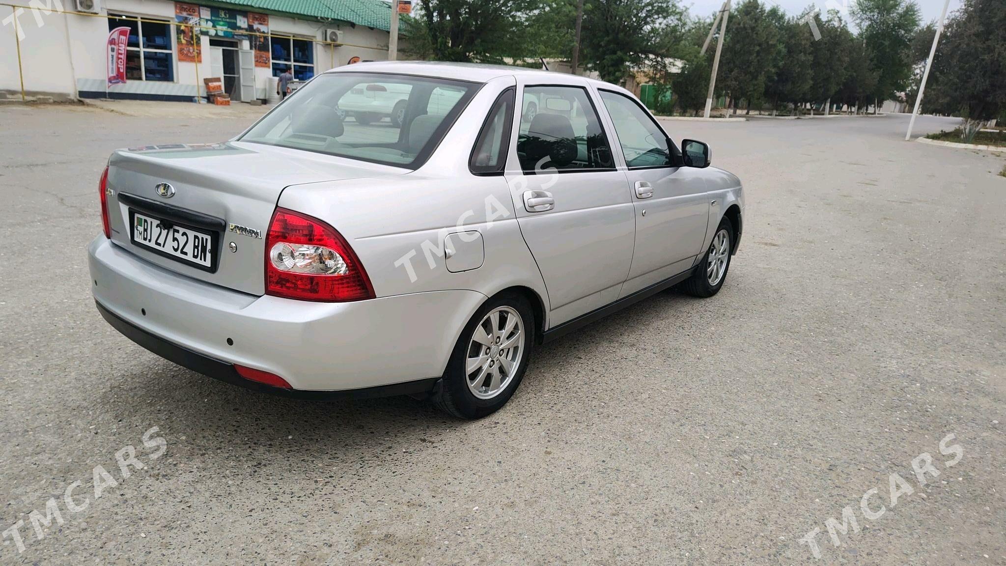 Lada Priora 2011 - 58 000 TMT - Махтумкули - img 3