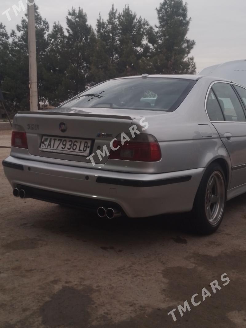 BMW 528 2000 - 80 000 TMT - Фарап - img 3