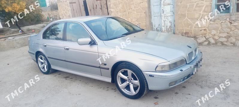 BMW E39 1999 - 81 000 TMT - Бахарден - img 9