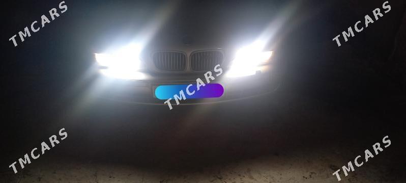 BMW E39 1999 - 81 000 TMT - Бахарден - img 4