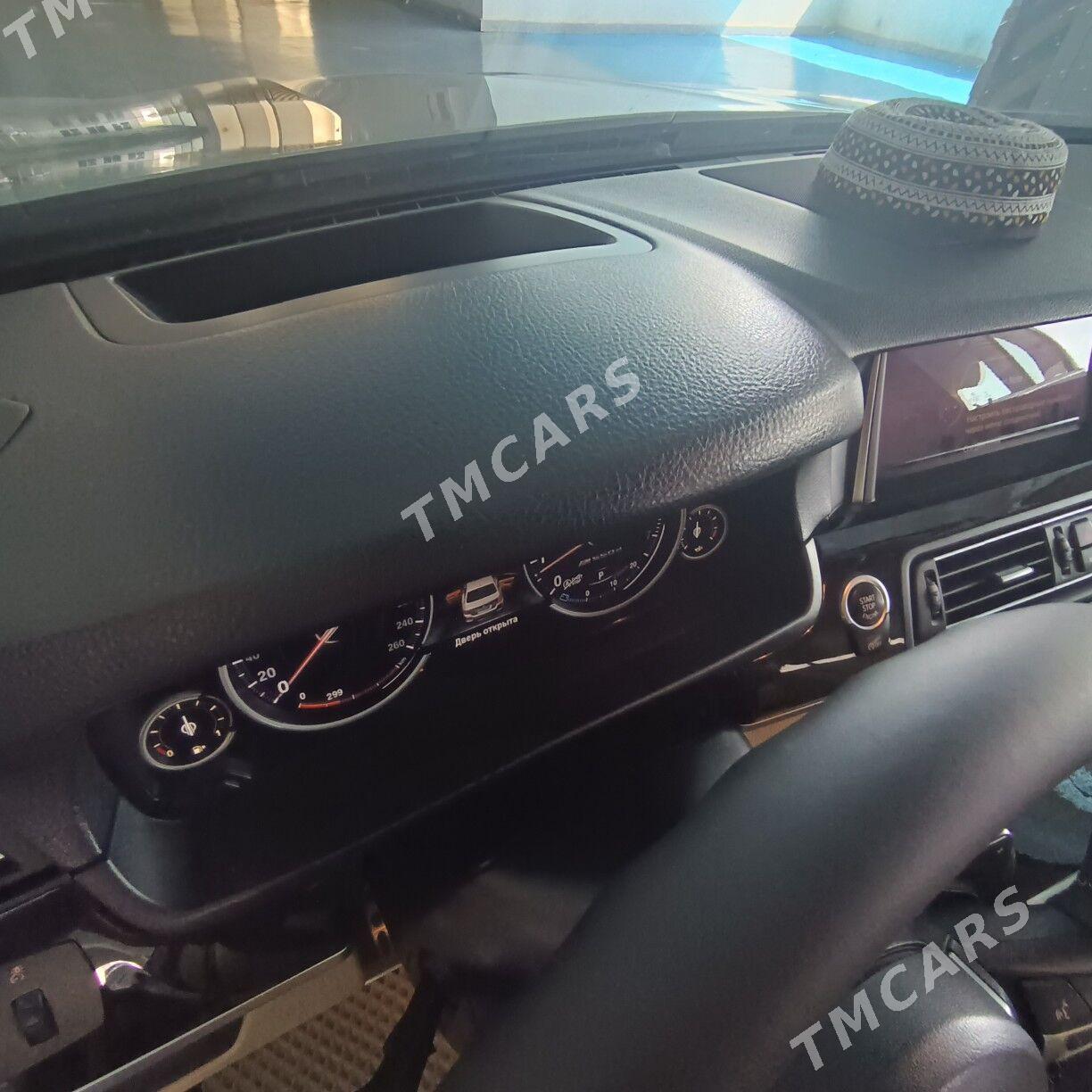 BMW F10 M5 2015 - 550 000 TMT - Айтакова (ул. Огузхана) - img 5