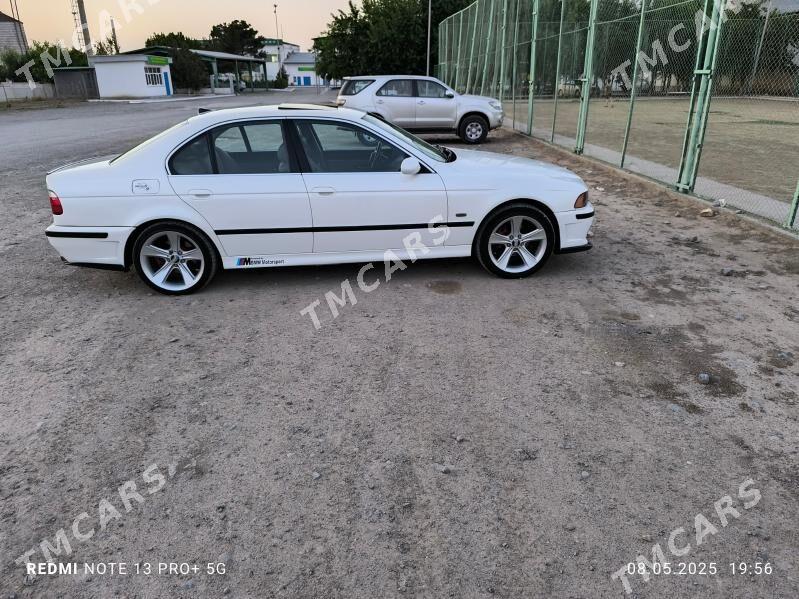 BMW E39 2003 - 120 000 TMT - Кака - img 7