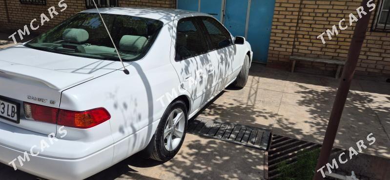 Toyota Camry 2001 - 140 000 TMT - Саят - img 2