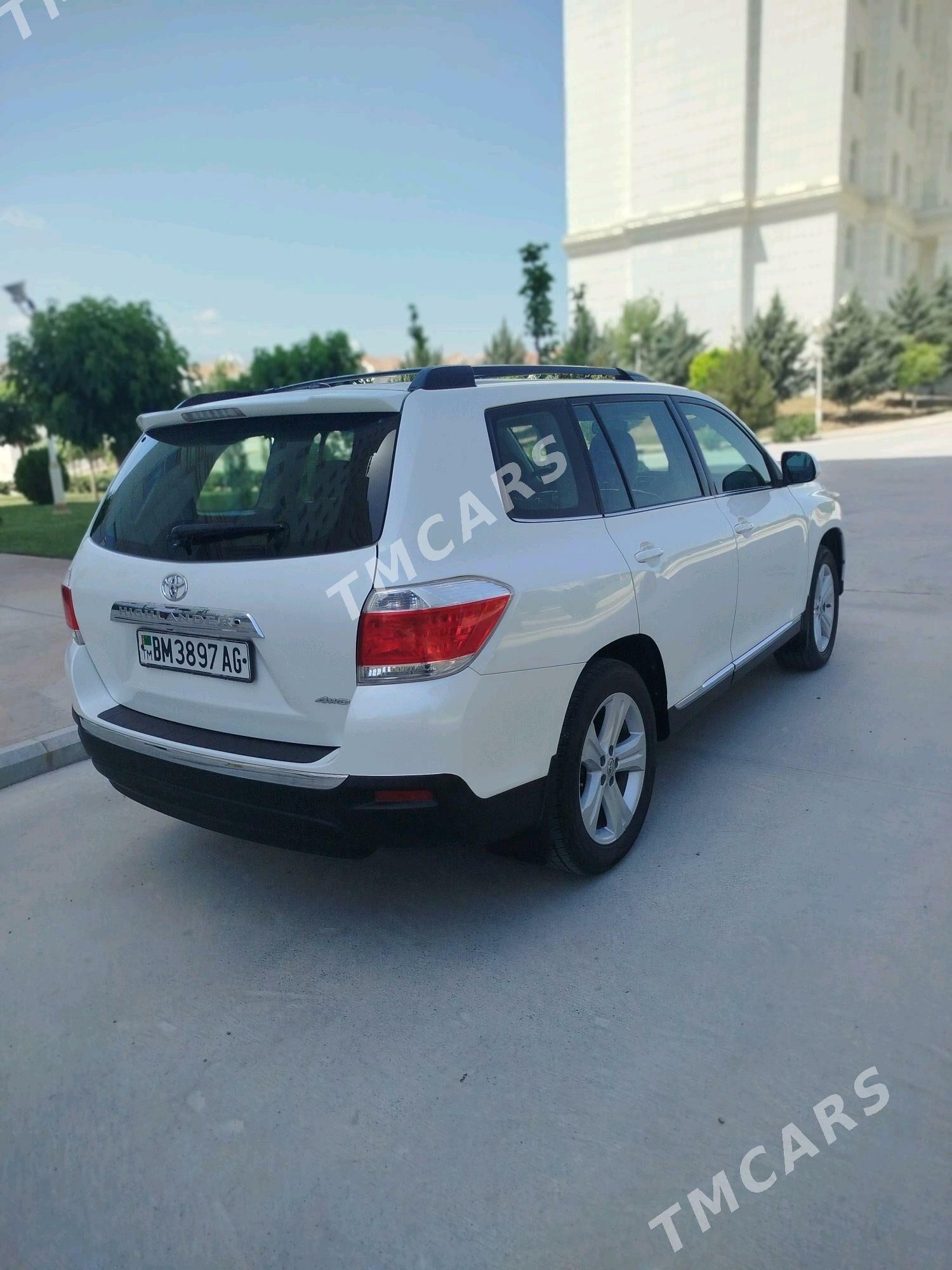 Toyota Highlander 2012 - 350 000 TMT - Aşgabat - img 10