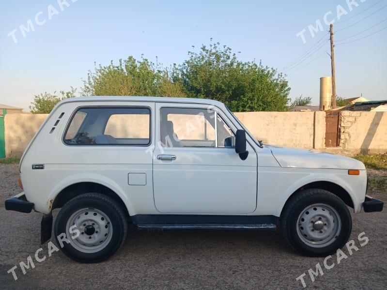 Lada Niva 1985 - 38 000 TMT - Яшлык - img 6