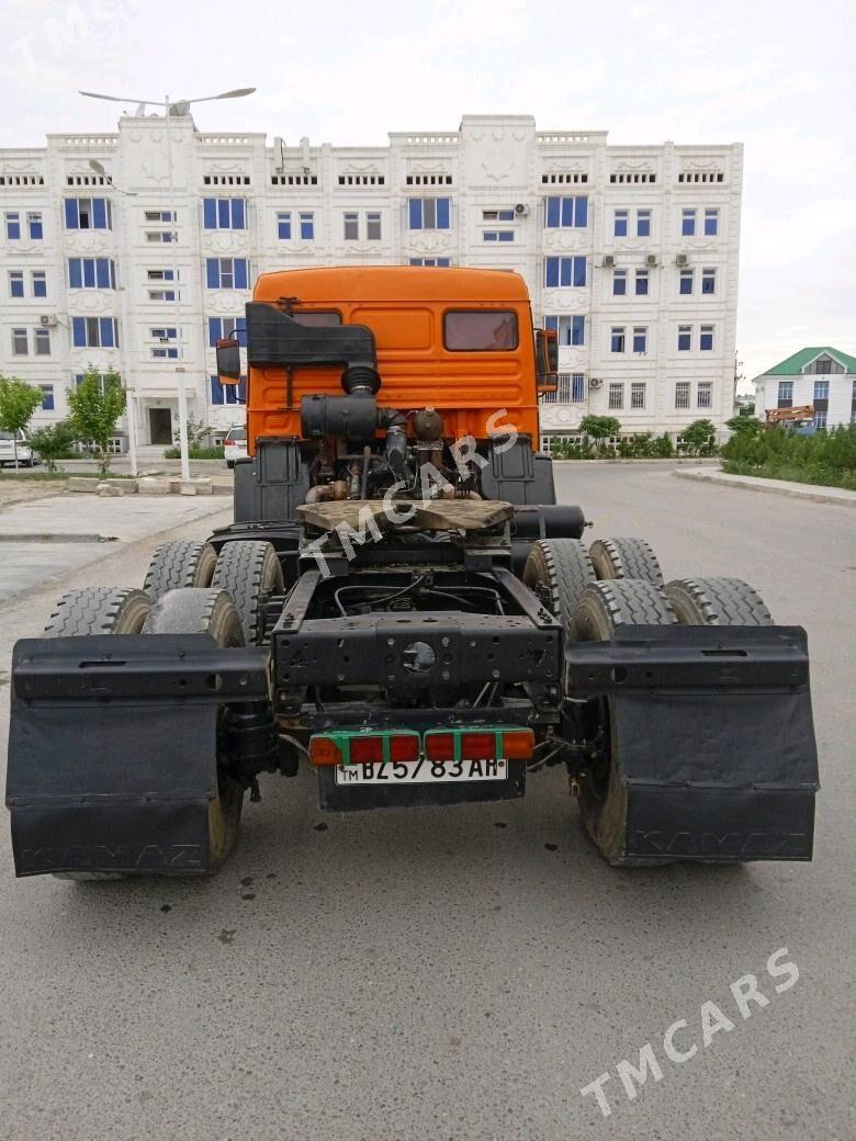 Kamaz Euro 3 2013 - 300 000 TMT - Ак-Бугдайский этрап - img 5