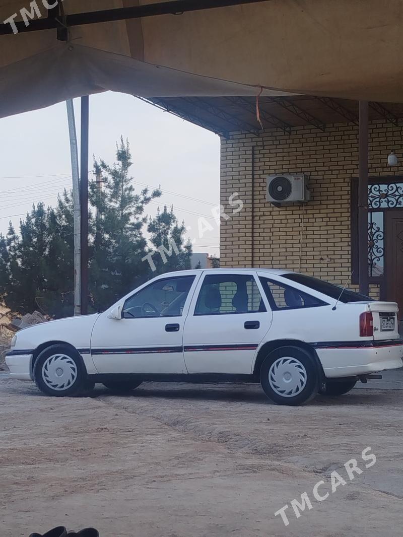 Opel Astra 1990 - 26 000 TMT - Мары - img 2