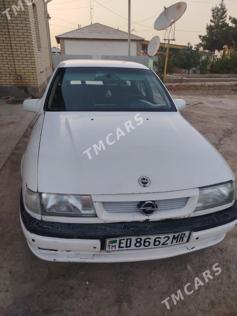 Opel Astra 1990 - 26 000 TMT - Мары - img 3