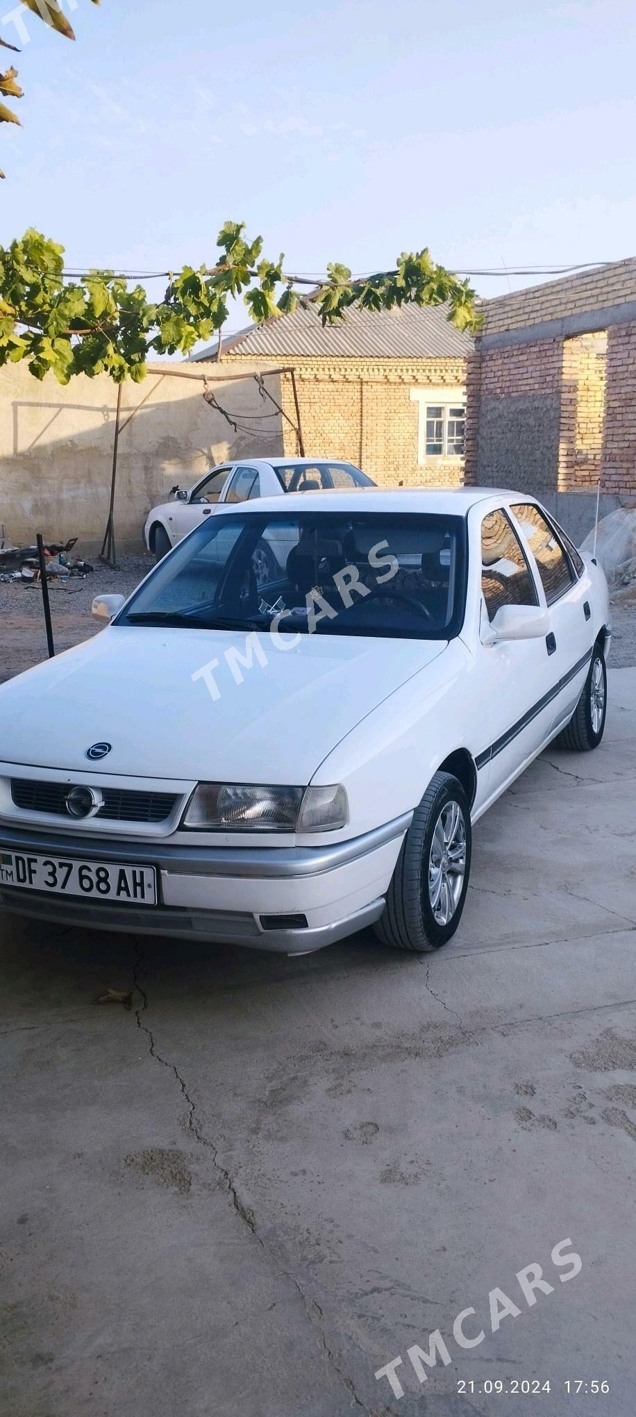 Opel Vectra 1990 - 45 000 TMT - Bäherden - img 7