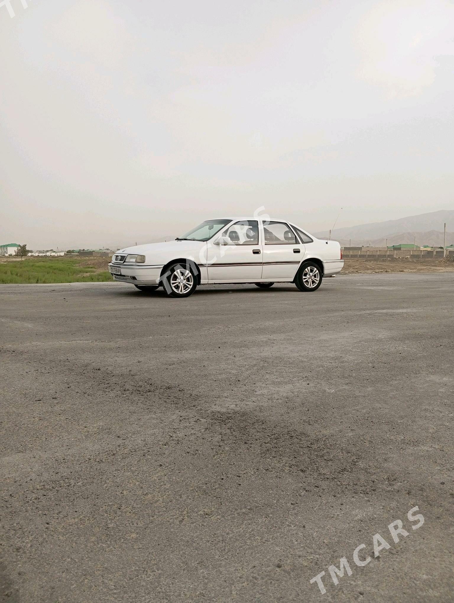 Opel Vectra 1990 - 45 000 TMT - Bäherden - img 8
