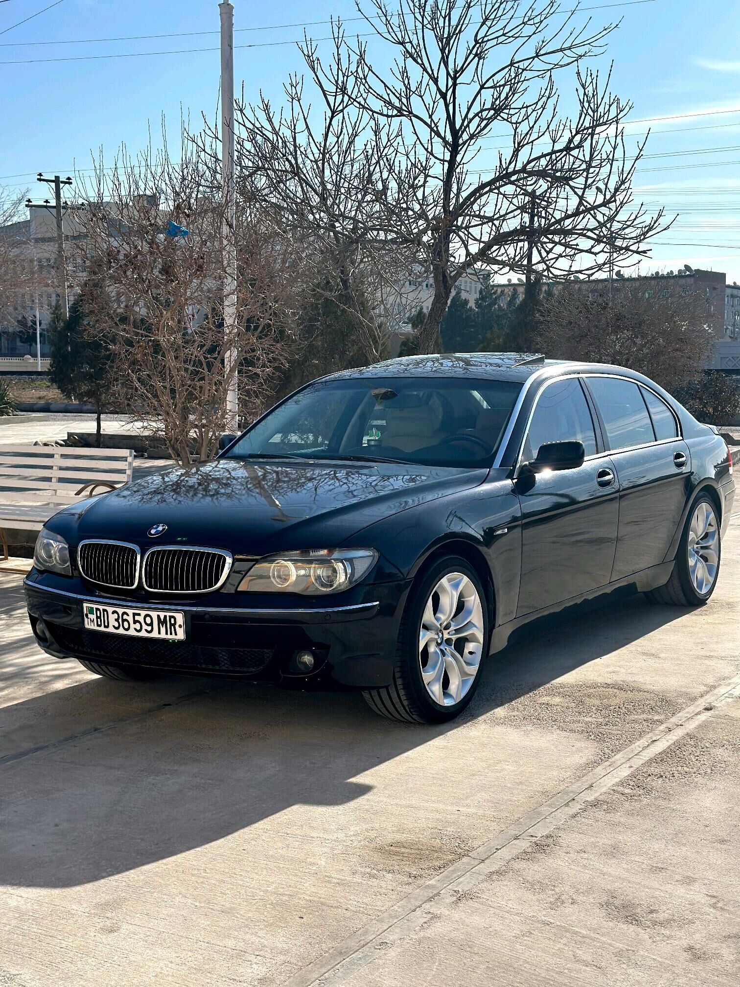 BMW 745 2005 - 135 000 TMT - Mary - img 7