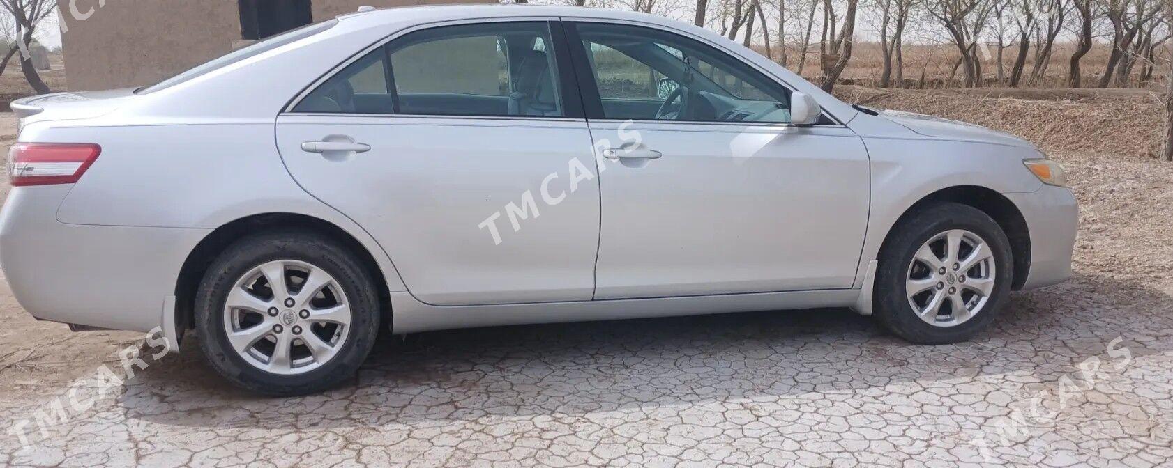 Toyota Camry 2011 - 220 000 TMT - Köneürgenç - img 3