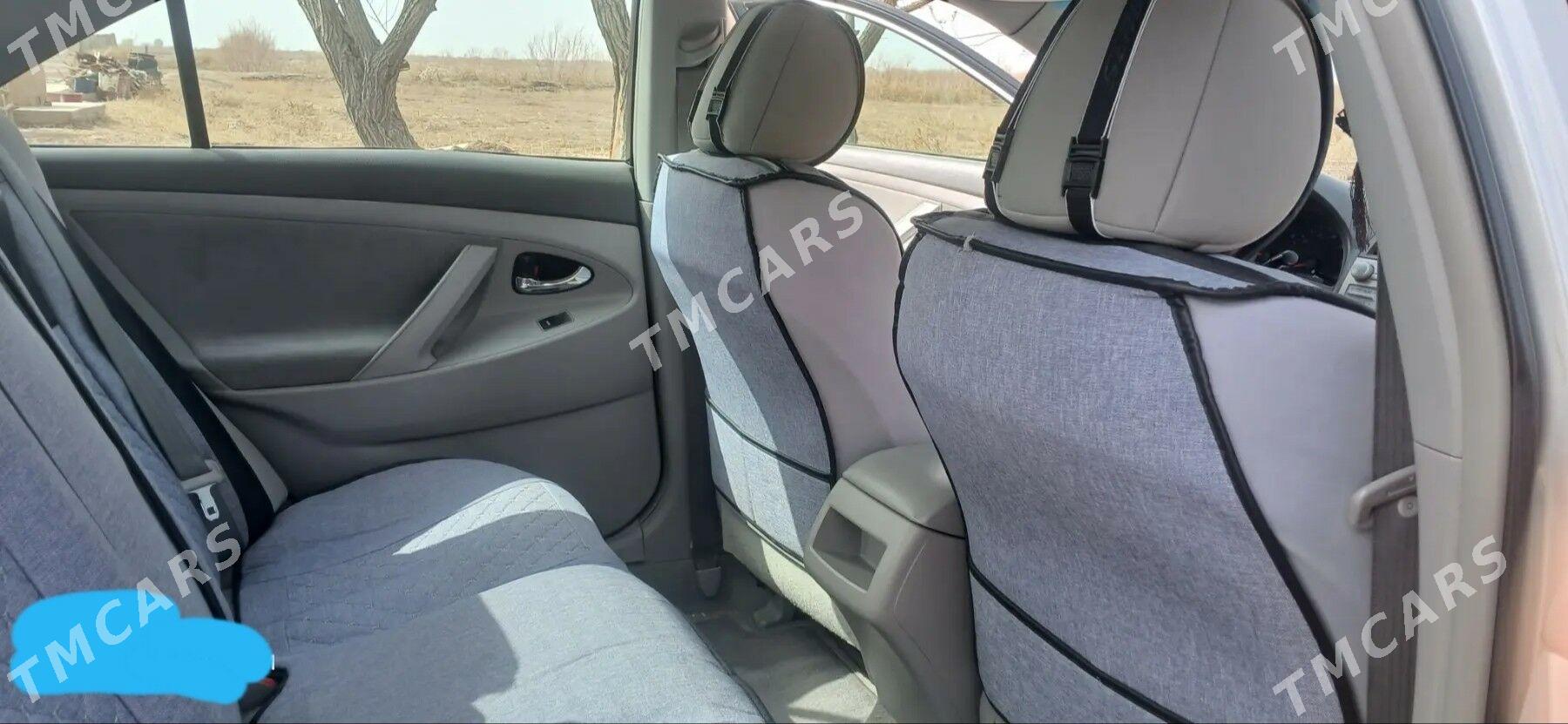 Toyota Camry 2011 - 220 000 TMT - Köneürgenç - img 5