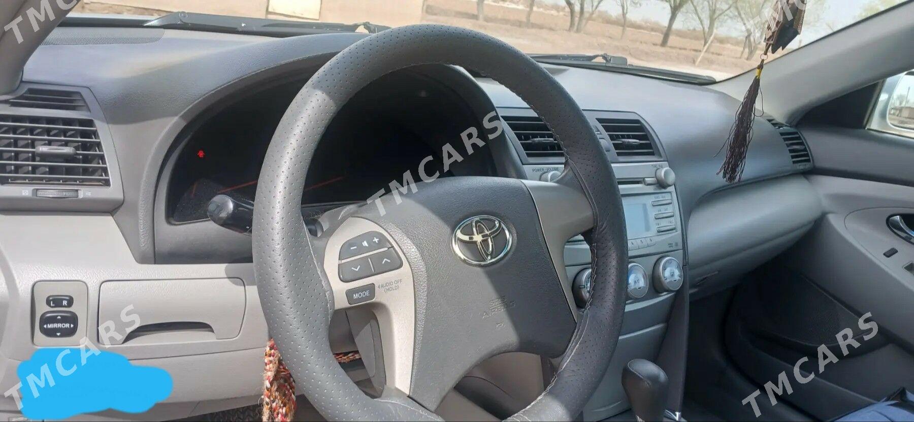 Toyota Camry 2011 - 220 000 TMT - Köneürgenç - img 6