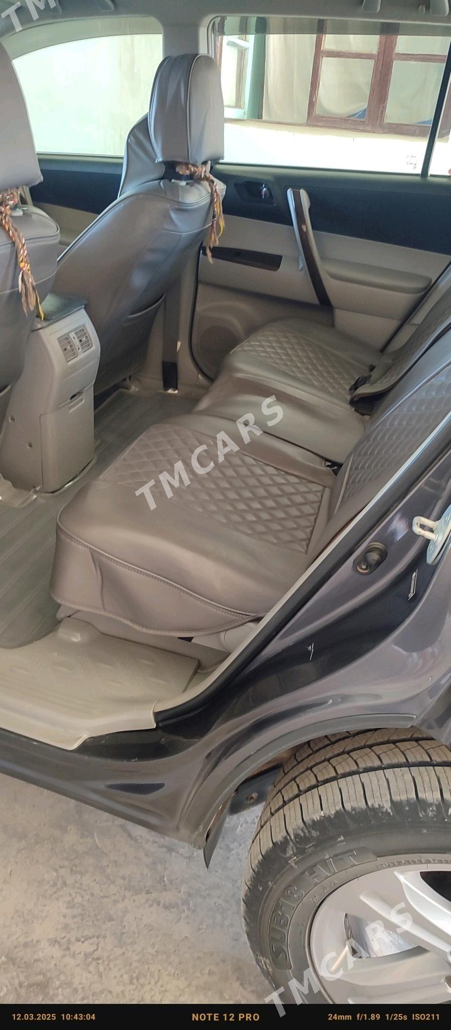 Toyota Highlander 2010 - 265 000 TMT - Ходжамбаз - img 7
