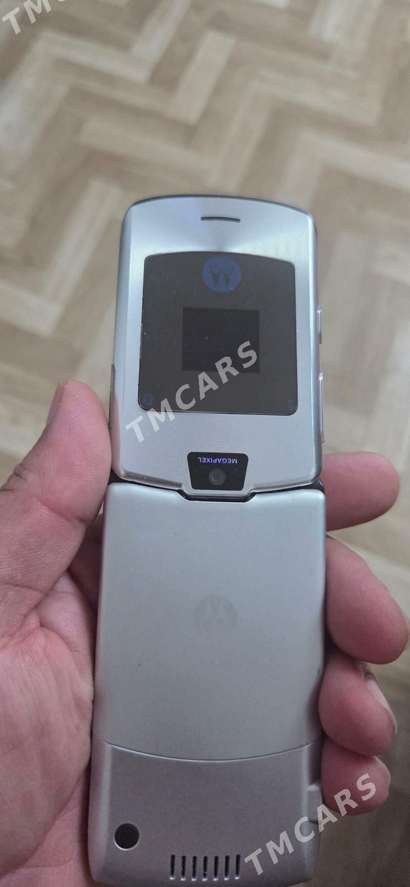 Motorola razr v3 - Туркменабат - img 2