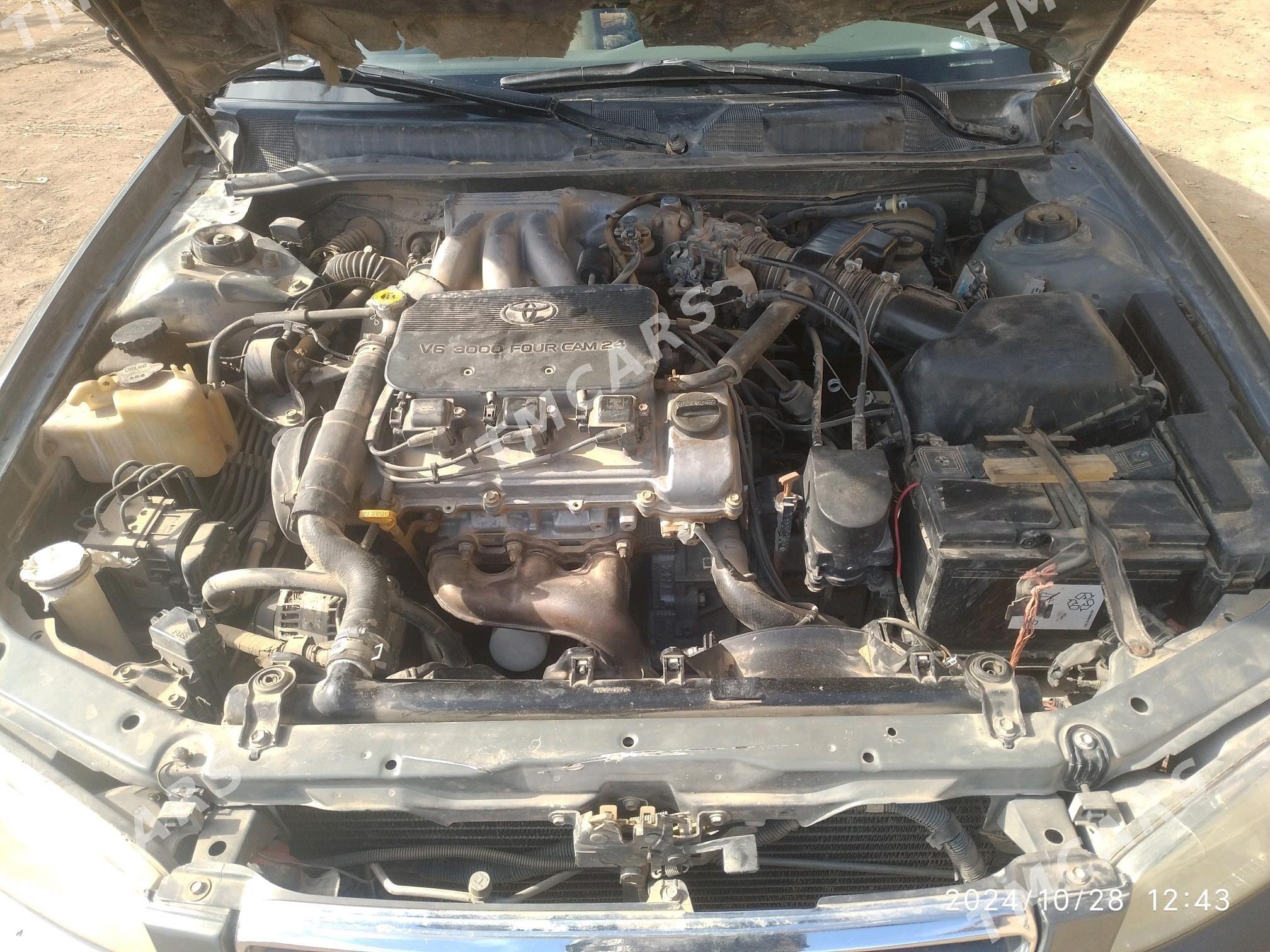 Toyota Camry 2000 - 130 000 TMT - Köneürgenç - img 7